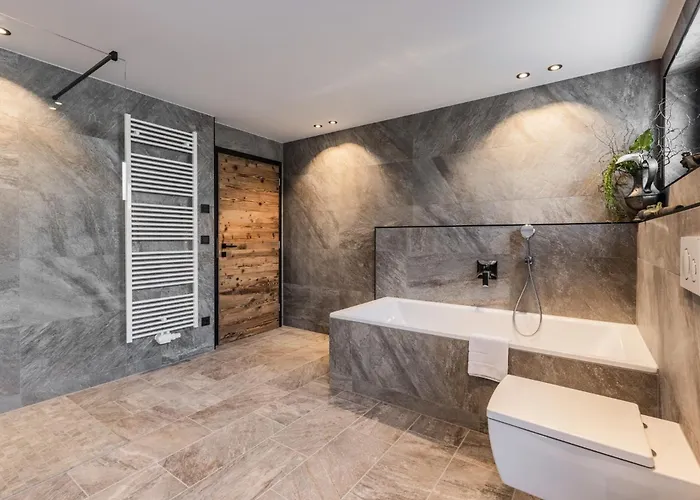 Wilderer 2-4 Personen 洛伊塔施